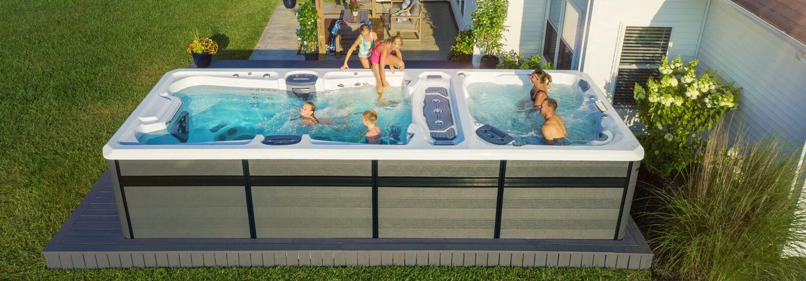 H2X Trainer 21D Swim Spa